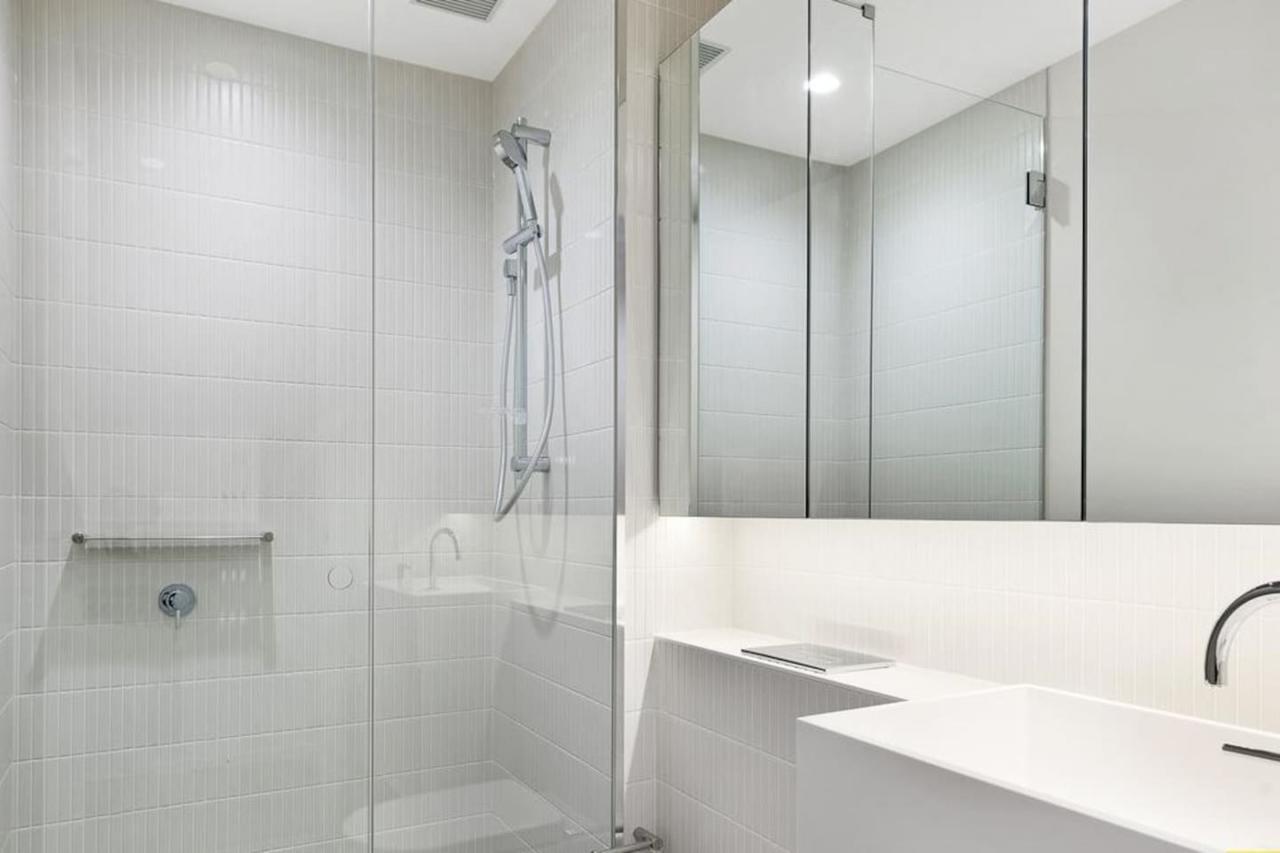 Readyset Apartments On Southbank Boulevard ملبورن المظهر الخارجي الصورة
