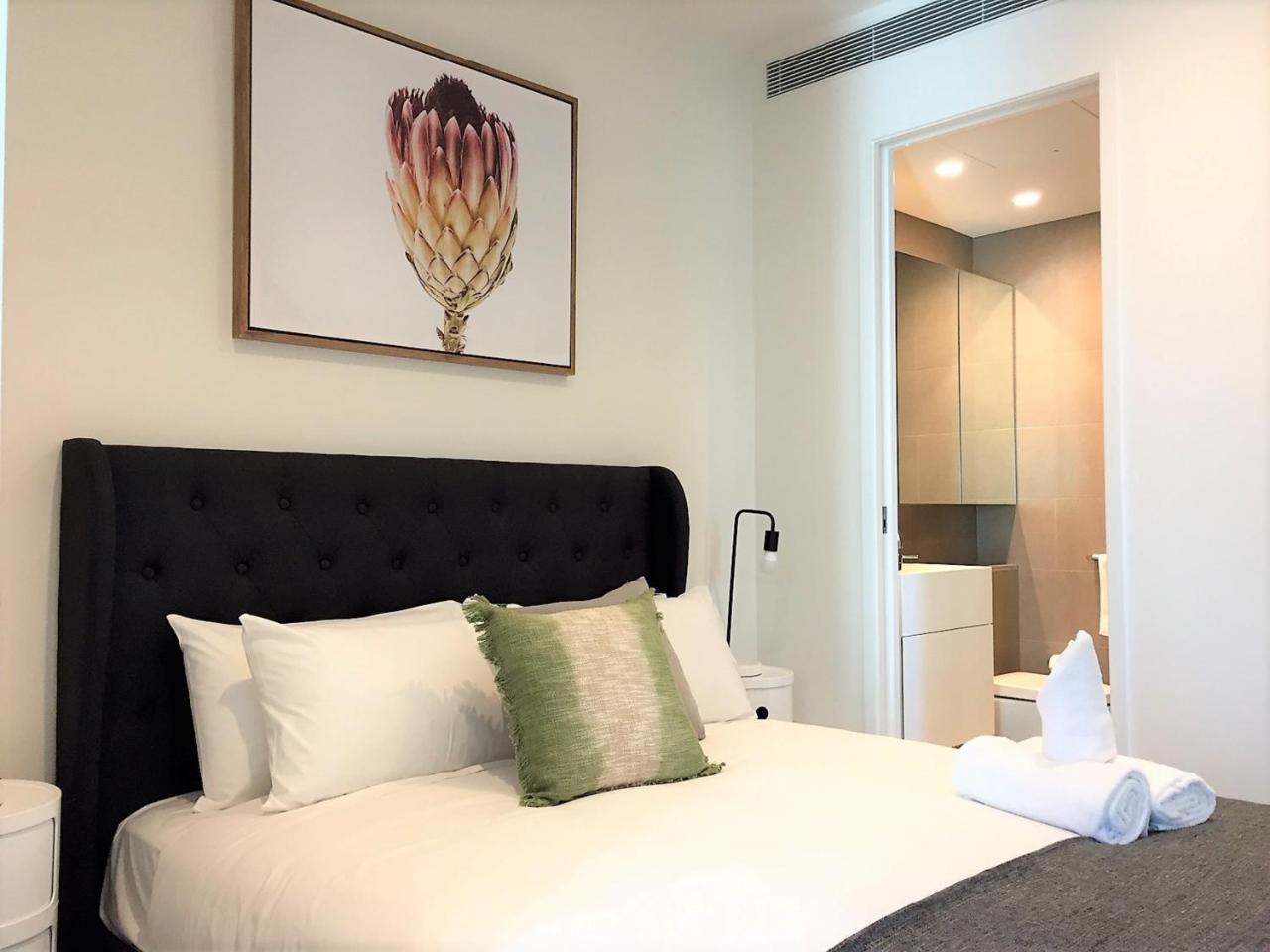 Readyset Apartments On Southbank Boulevard ملبورن المظهر الخارجي الصورة