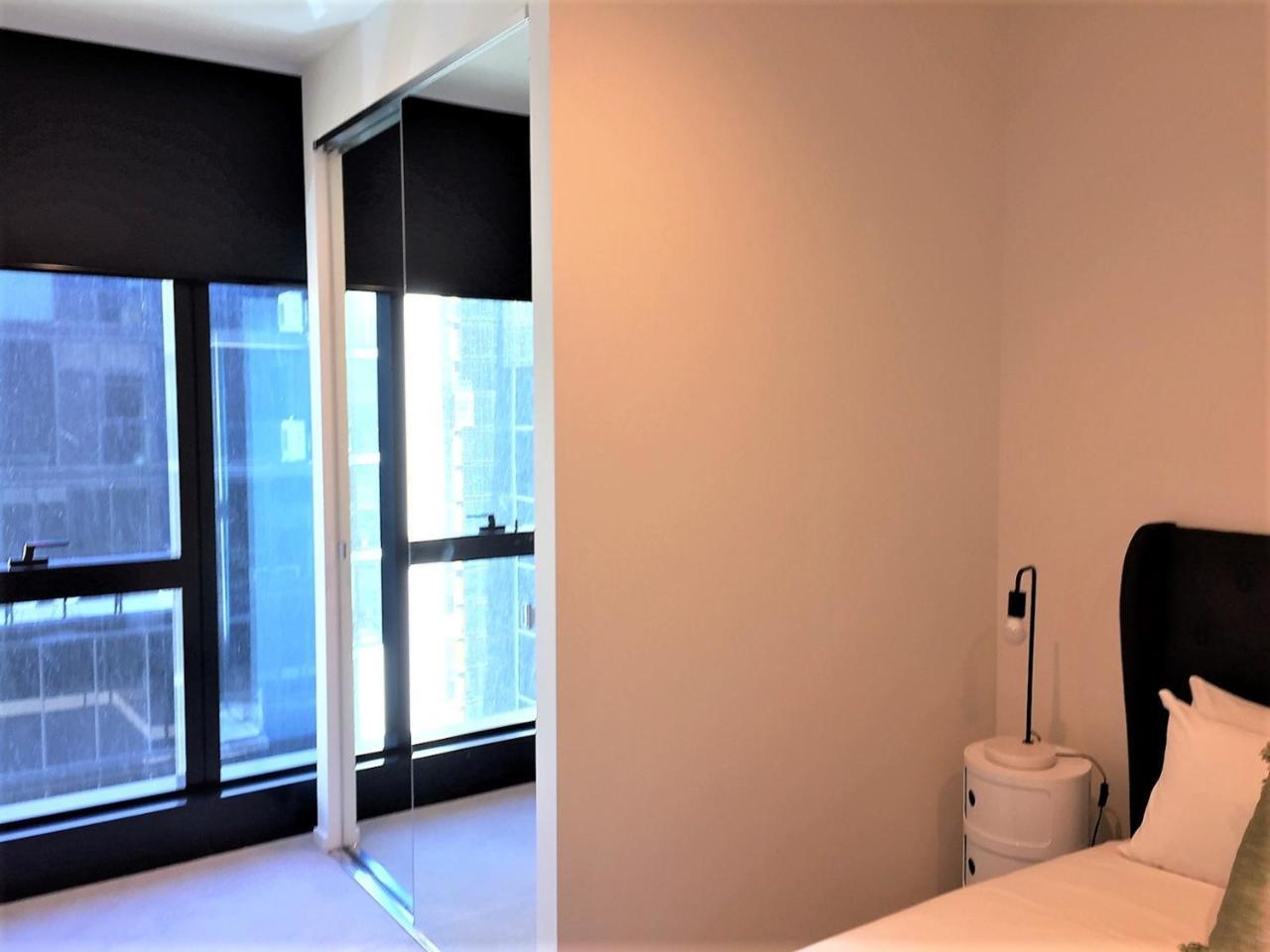 Readyset Apartments On Southbank Boulevard ملبورن المظهر الخارجي الصورة